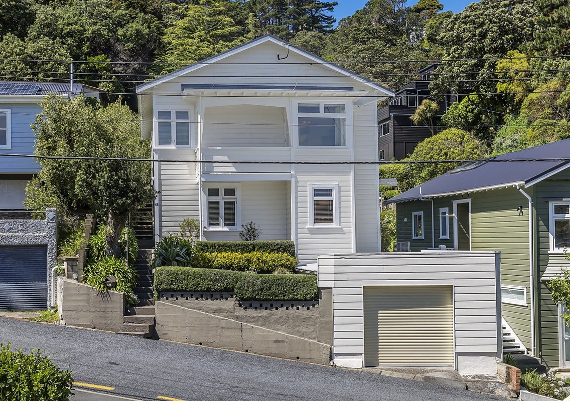 48 Jackson Street, Island Bay, Wellington - Carousel 1