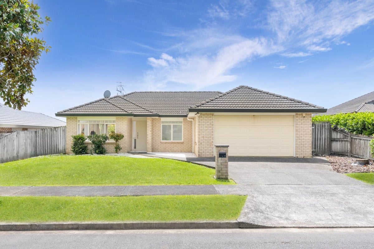 12 Ridgefield Lane, East Tamaki Heights, Manukau City, Auckland - Carousel 1