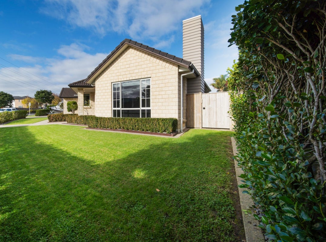 242 Harbourside DR, Karaka, Papakura - Carousel 30