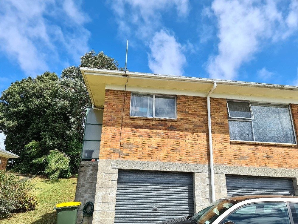 2/205 Forrest Hill Road, Forrest Hill, Auckland - Carousel 1
