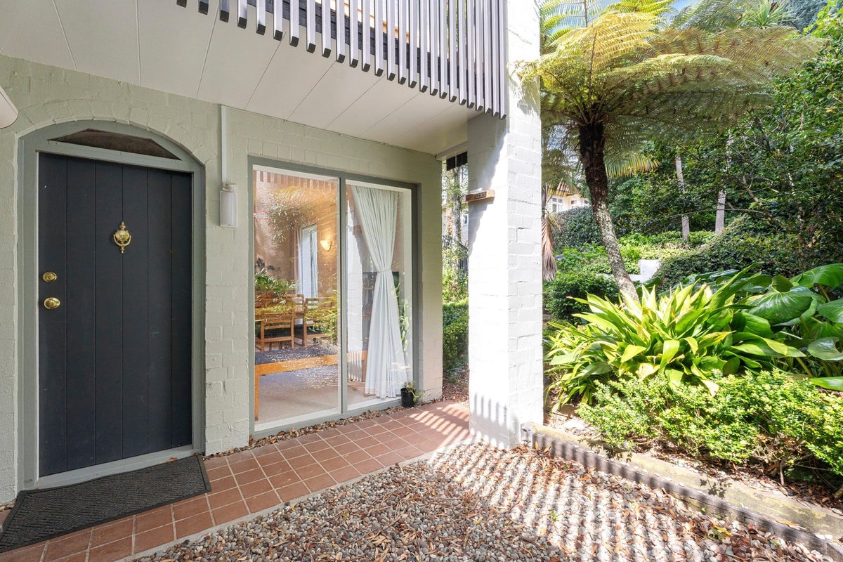 1/34 Owens Road, Epsom, Auckland - Carousel 14