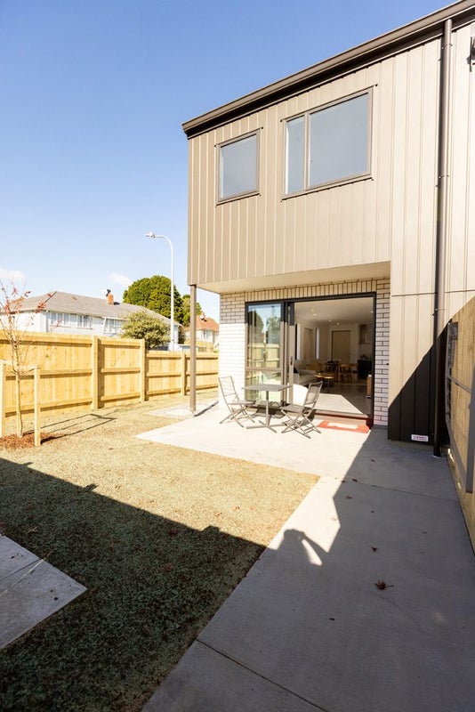 1 Harlow Crescent, Glen Innes, Auckland - Carousel 11