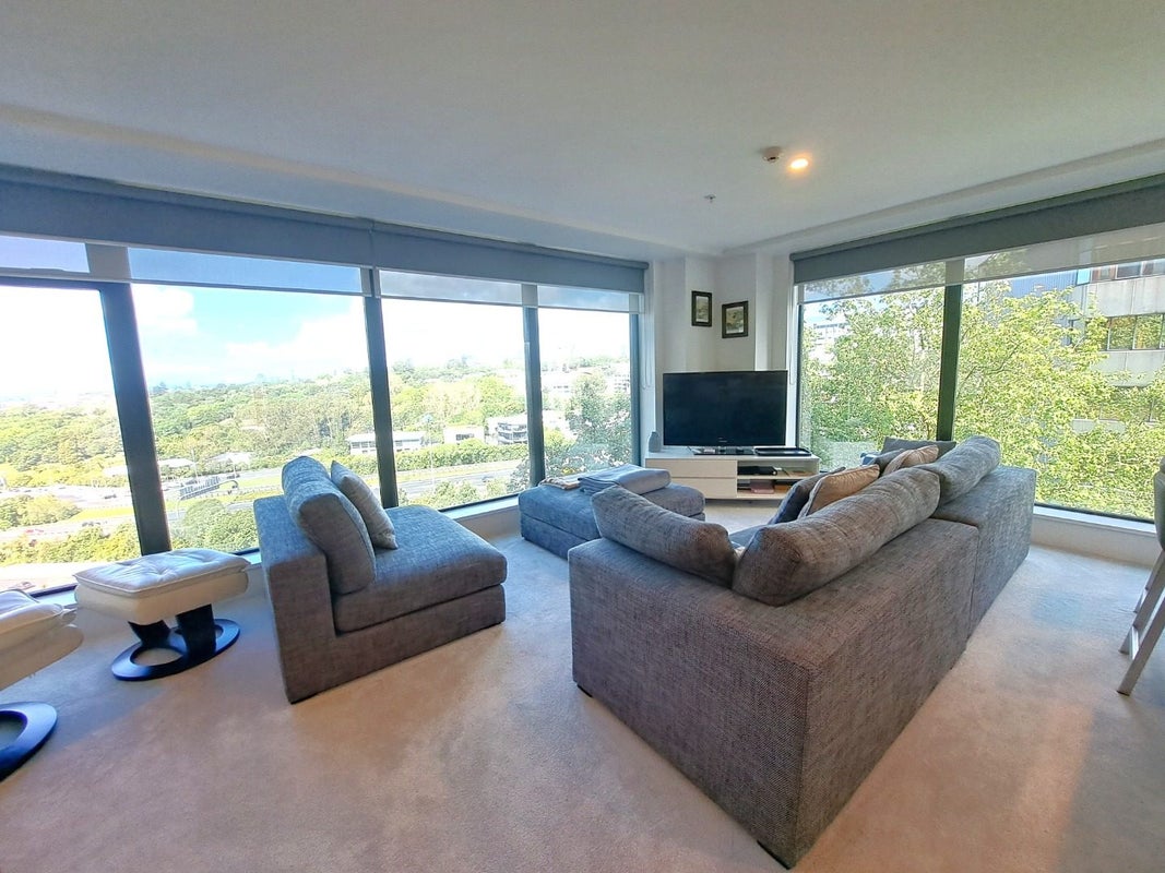 604/8 Whitaker Place, Grafton, Auckland - Carousel 2