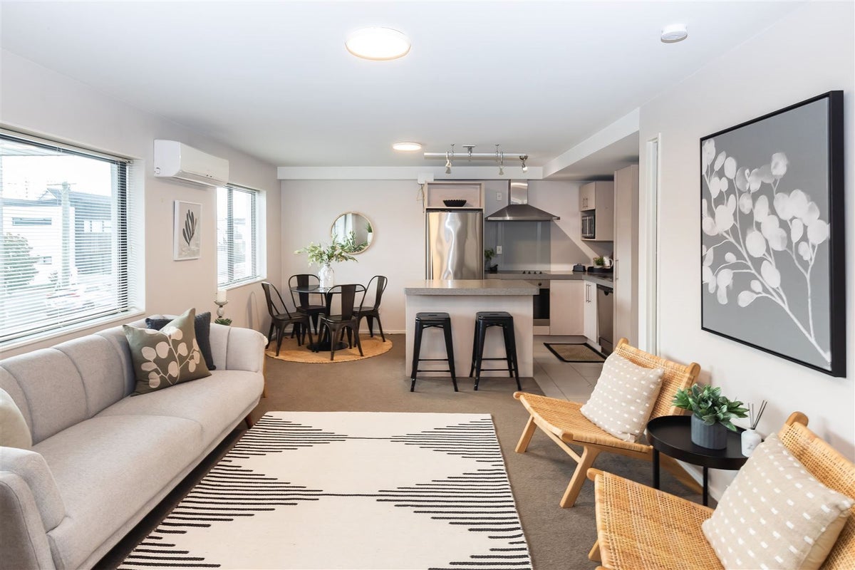 2/65 Carlton Mill Road, Merivale, Christchurch - Carousel 1