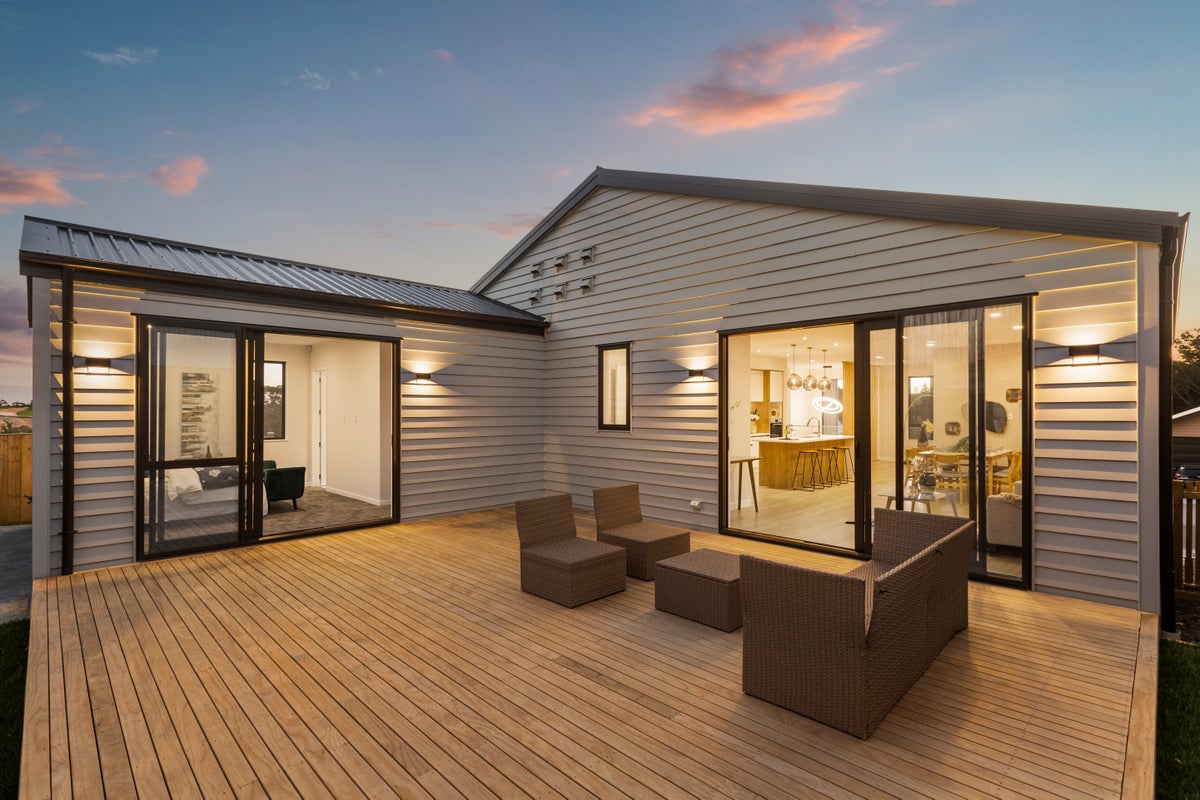 44 Paparahi Place, Silverdale - Carousel 2