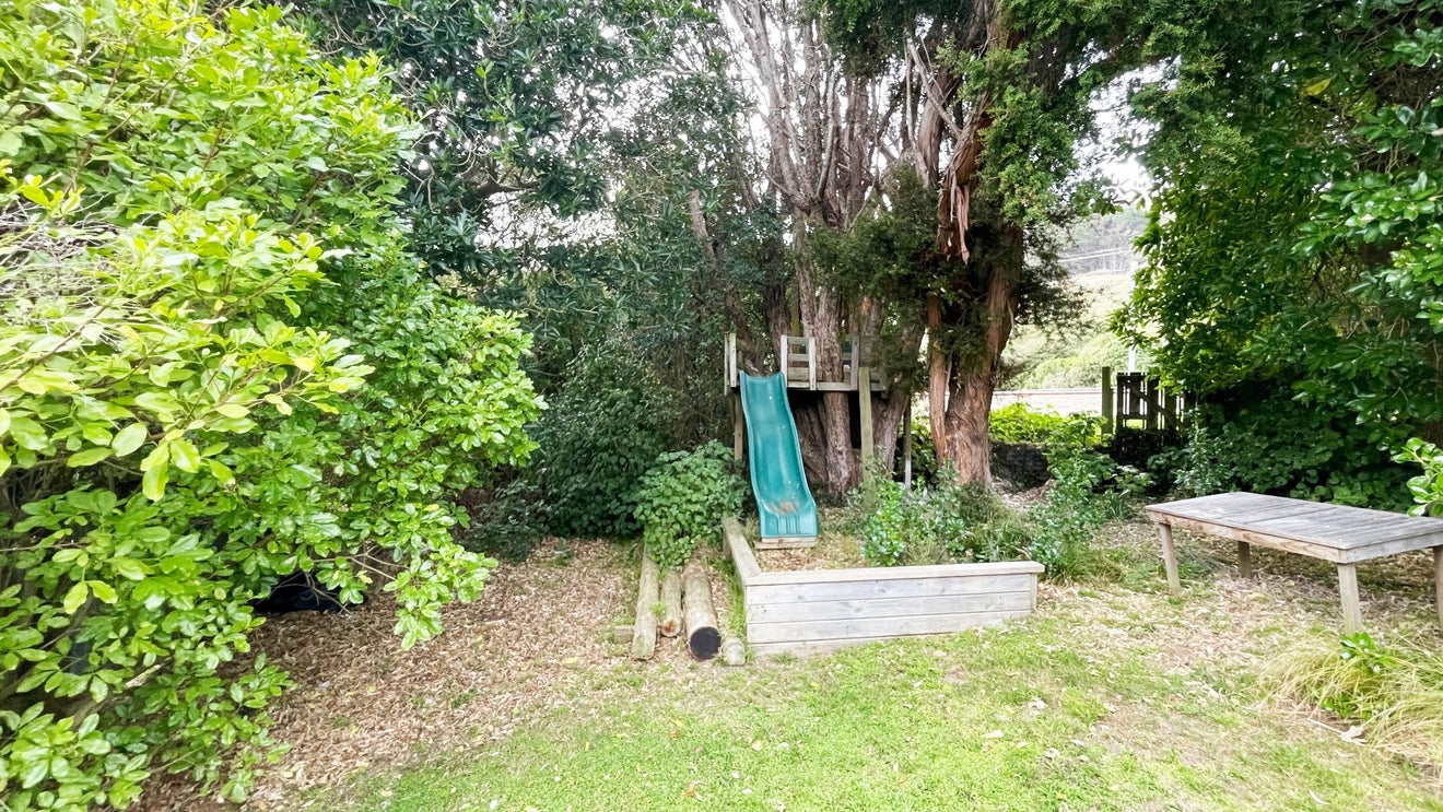 13 Toenga Road, Pukerua Bay, Porirua - Carousel 13