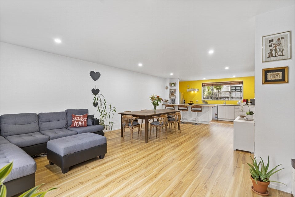 27/14 Ambrico Place, New Lynn, Auckland - Carousel 1