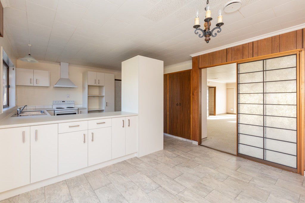7 Donegal Crescent, Tamatea, Napier - Carousel 2