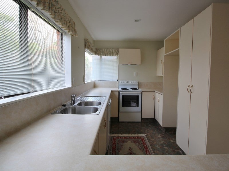 2/30 King Street, Ebdentown, Upper Hutt - Carousel 2