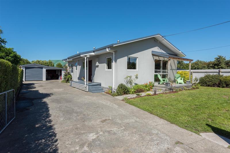 5 Gee Street, Renwick - Carousel 21