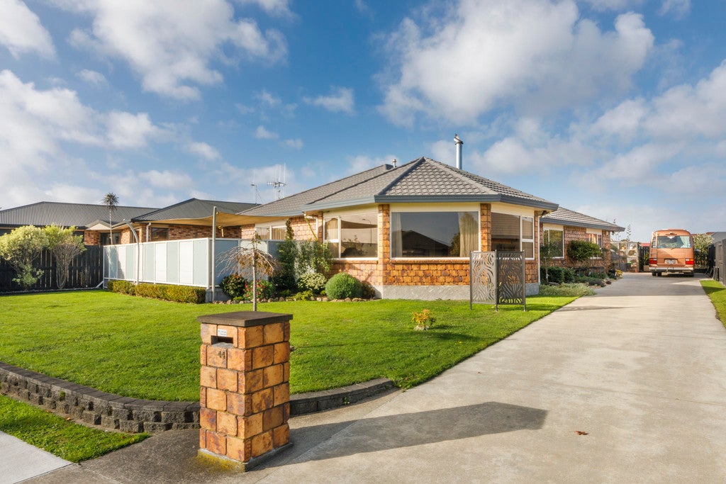 44 Peter Hall Drive, Kelvin Grove, Palmerston North - Carousel 20
