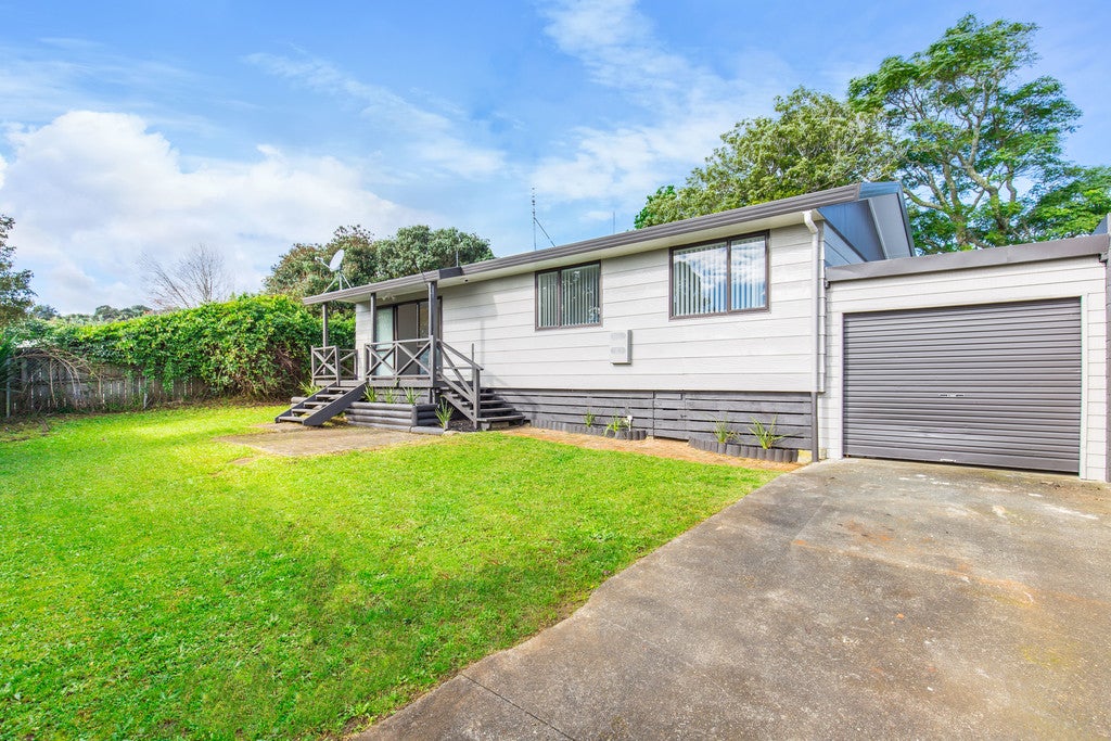 2/7 Inca Place, Red Hill, Papakura - Carousel 1