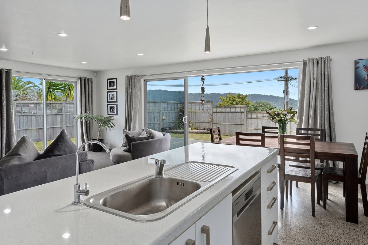 1 Sun Valley Drive, Morningside, Whangarei - Carousel 2