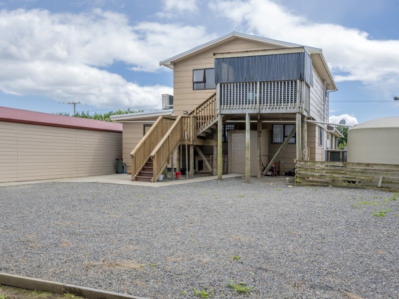 55 Waikawa Beach Road, Manakau, Levin - Carousel 2