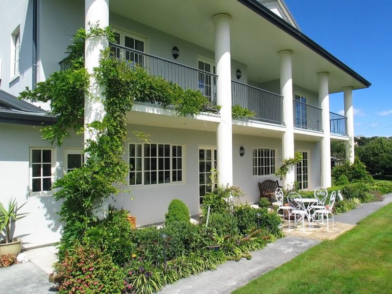9 Scoresby Grove, Whitby, Porirua - Carousel 26