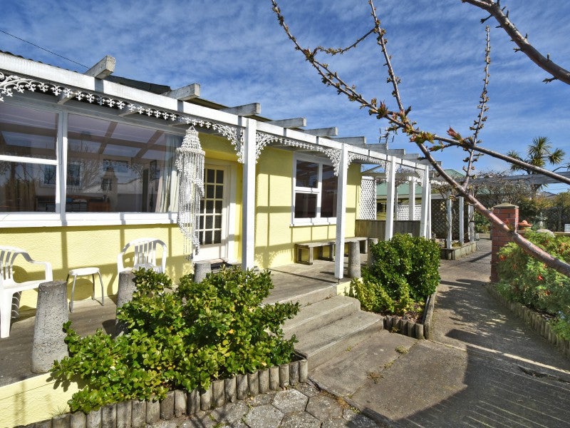 186 Keyes Road, New Brighton, Christchurch - Carousel 1