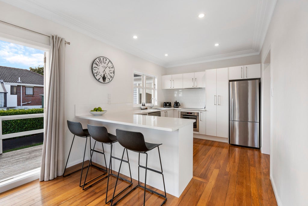 1/31 Gibraltar Street, Howick, Auckland - Carousel 26