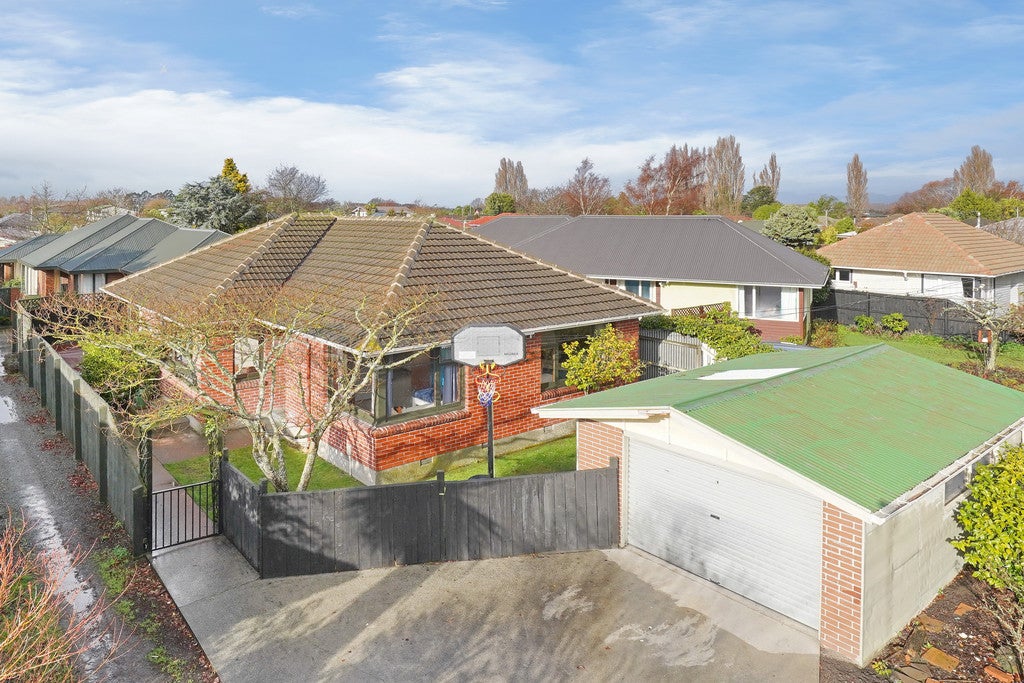 12 Mottram Street, Redwood, Christchurch - Carousel 1