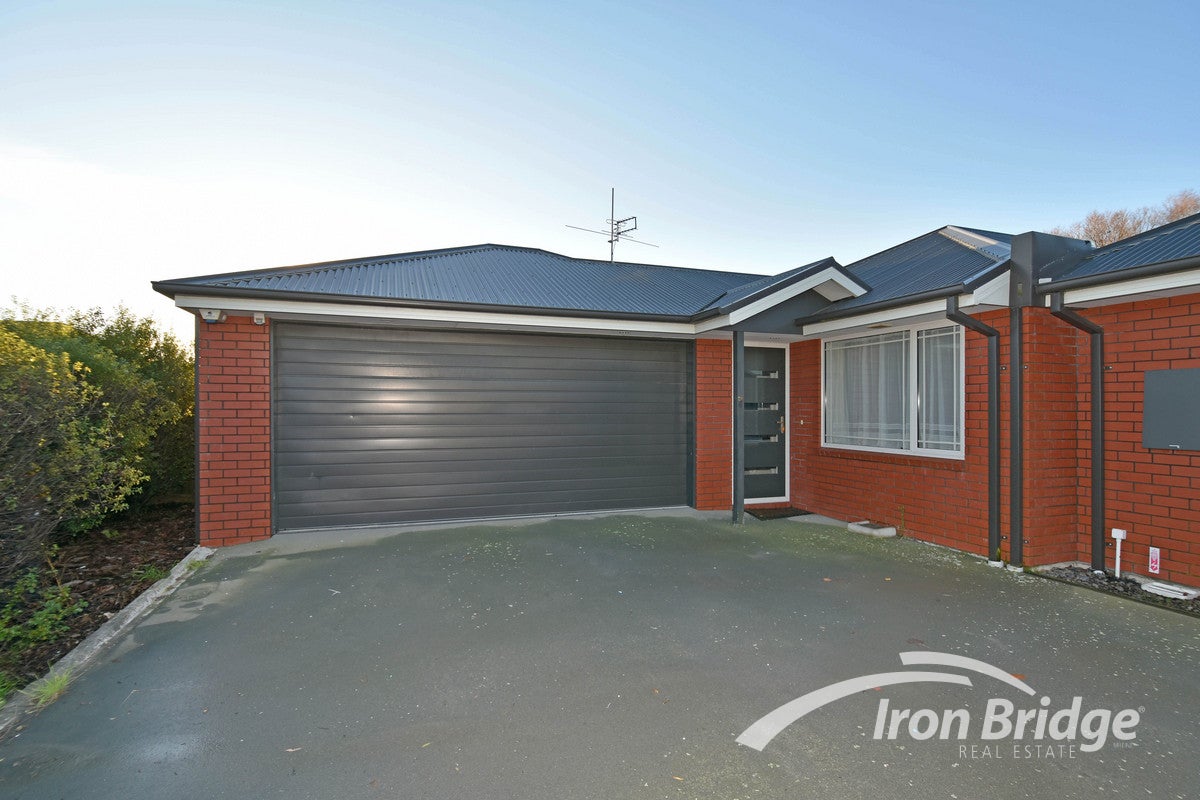 12 Date Crescent, Aidanfield, Christchurch - Carousel 15