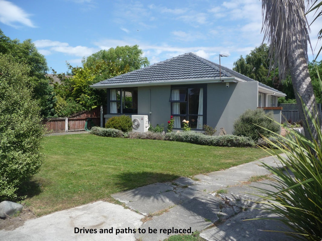 8 Besant Place, Avondale, Christchurch - Carousel 1