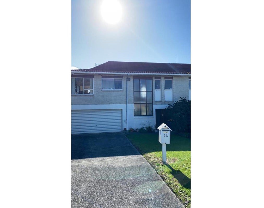 1/4 Ridge Road, Waiake, Auckland - Carousel 1