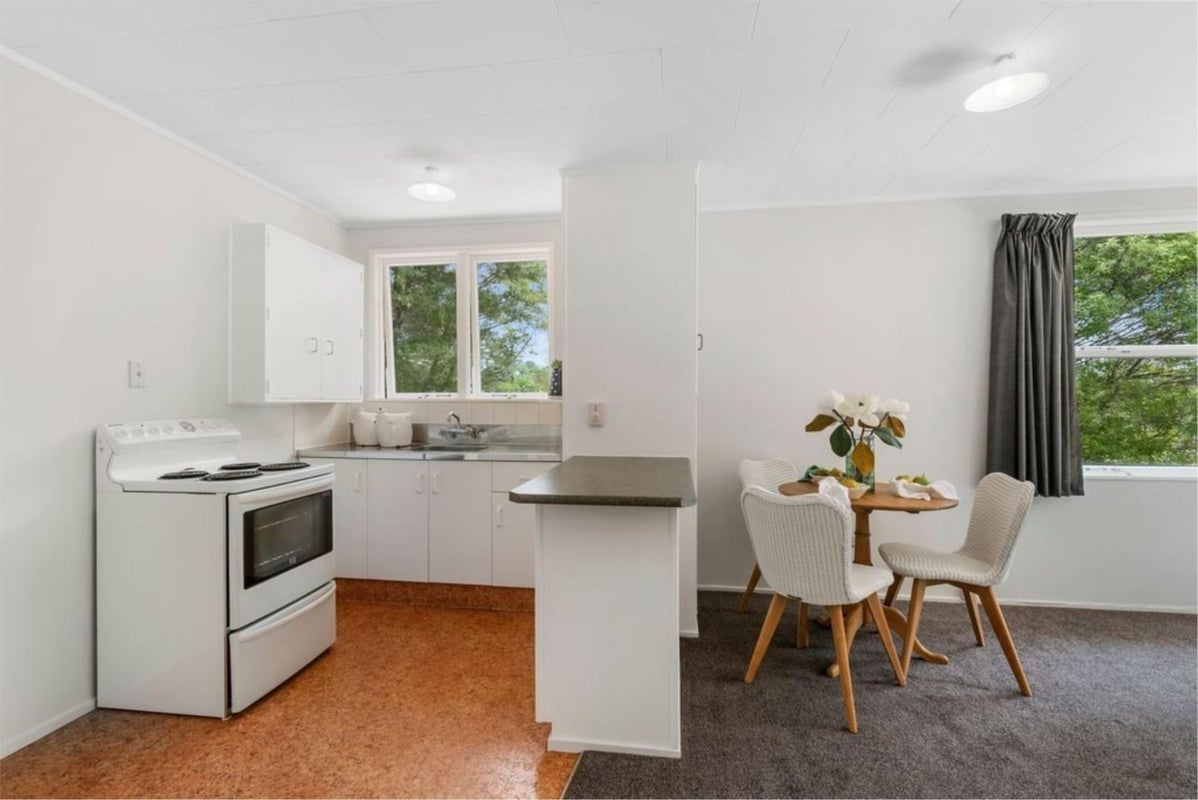 119 Vaughans Road, Albany - Carousel 18