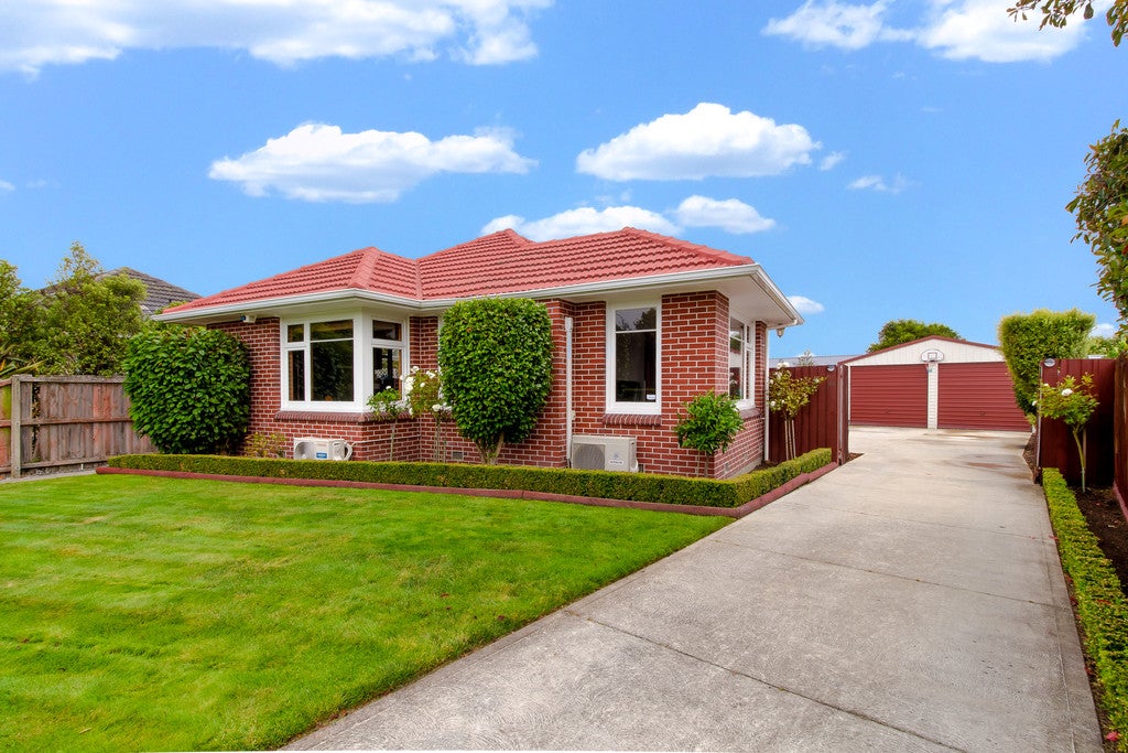 21 Orrick Crescent, Avondale, Christchurch - Carousel 1