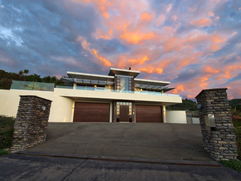 10 Kittyhawk Drive, Kinloch, Taupo - Carousel 1