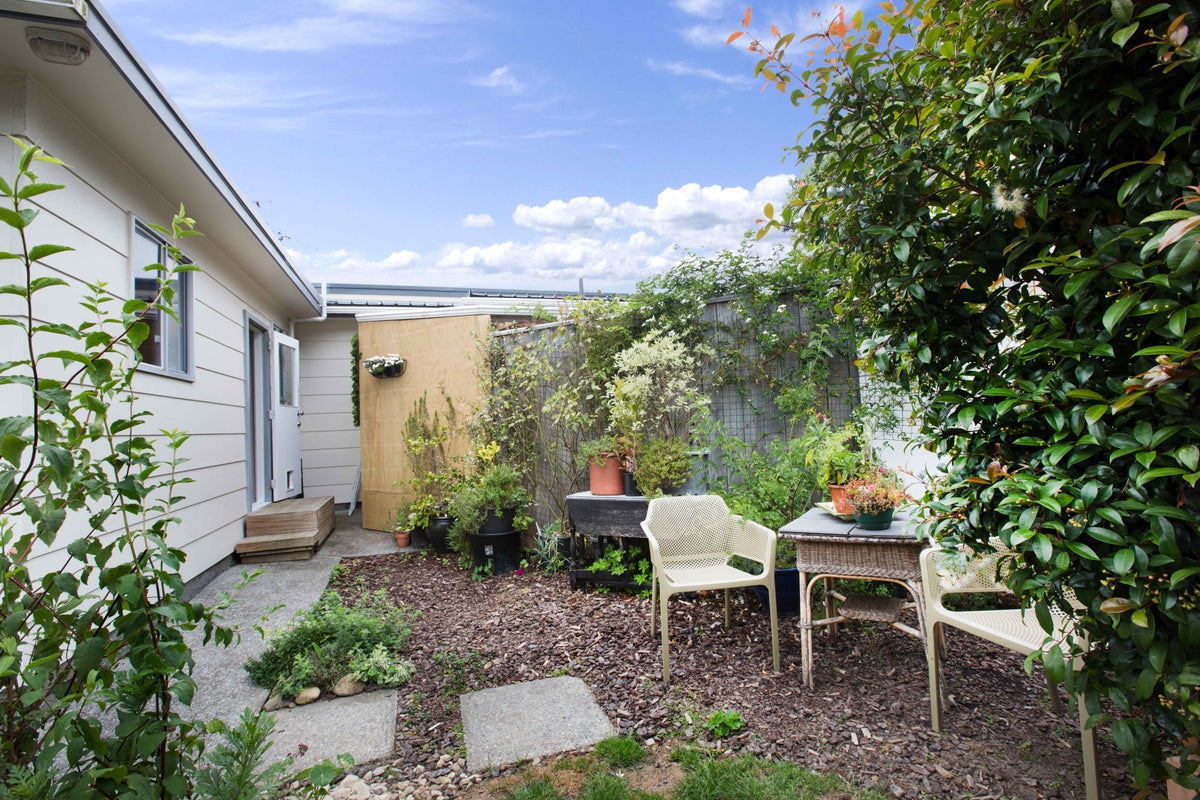 71 Larsen Crescent, Tawa, Wellington - Carousel 12