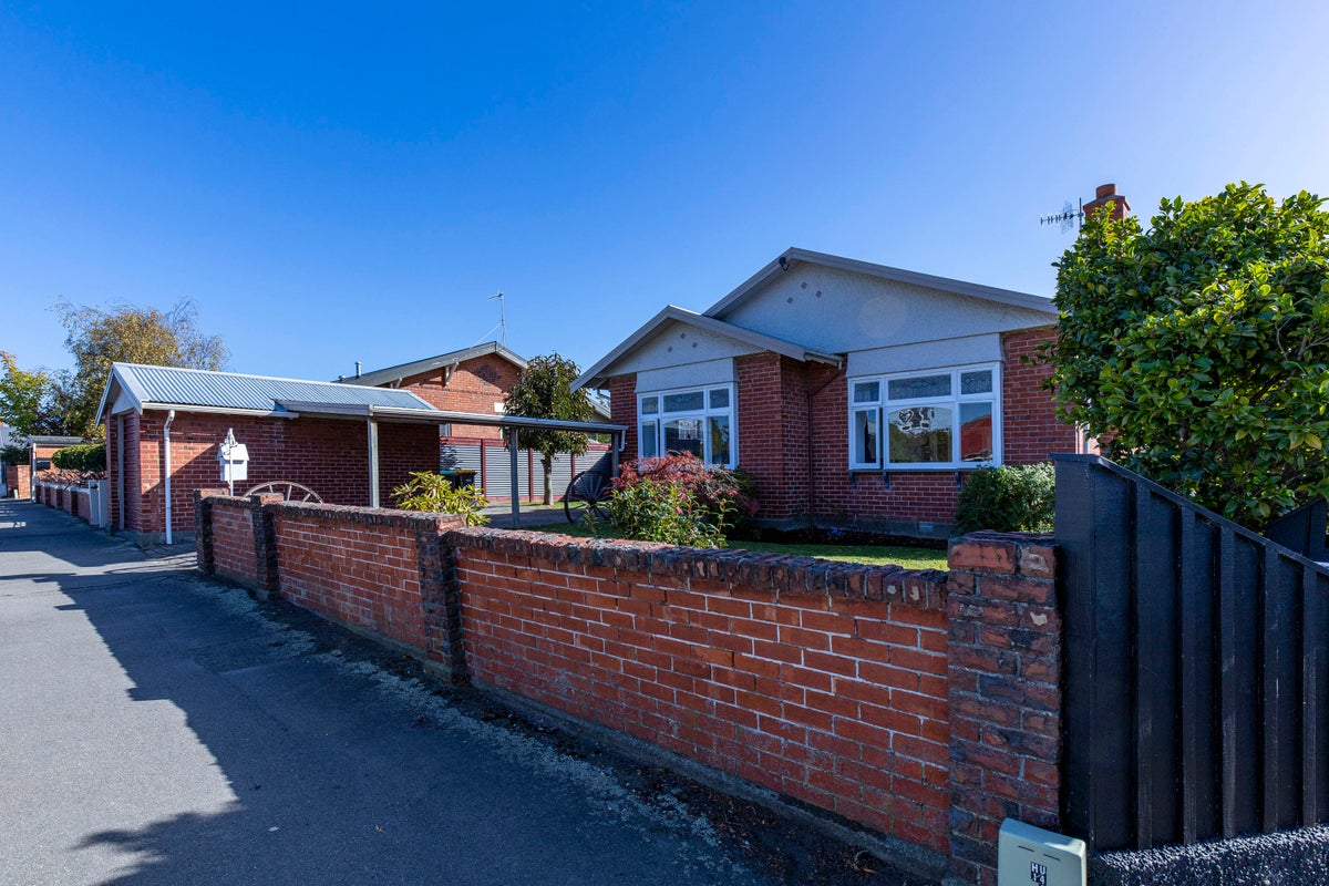 71 Wai-Iti Road, Highfield, Timaru - Carousel 23