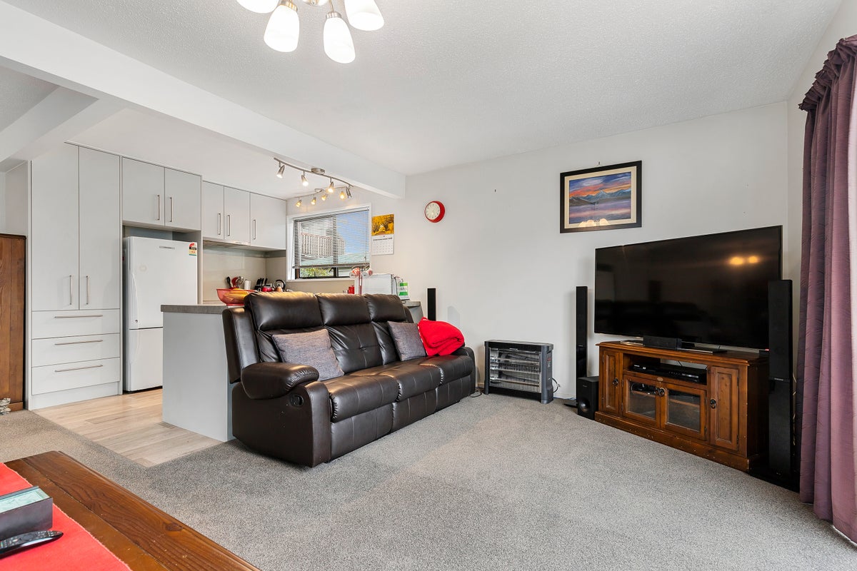 2/21 Ensign Street, Halswell, Christchurch - Carousel 2