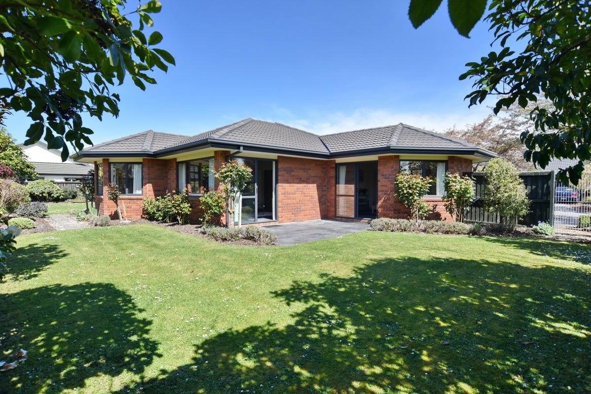 77 O'Neill Avenue, Northwood, Christchurch - Carousel 2