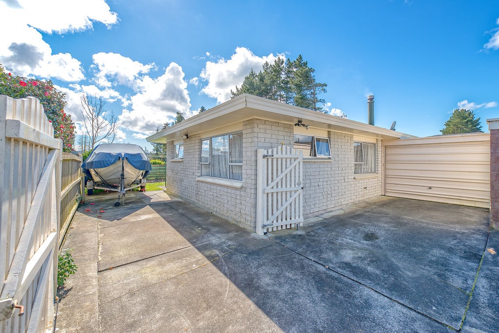 3/36 Berwyn Avenue, Takanini, Auckland - Carousel 1