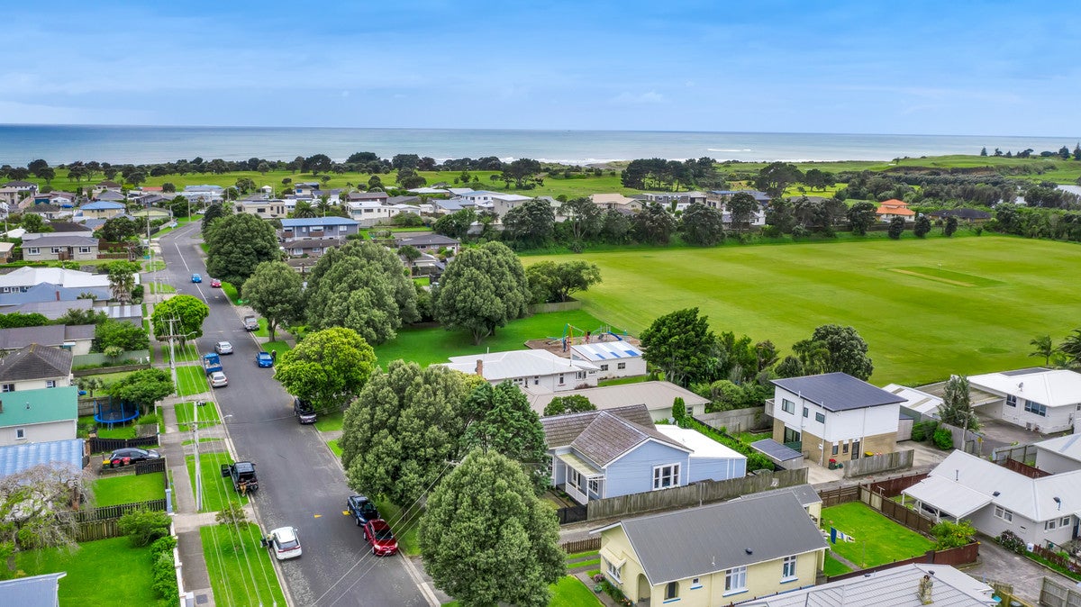 45 Fitzroy Road, Fitzroy, New Plymouth - Carousel 2