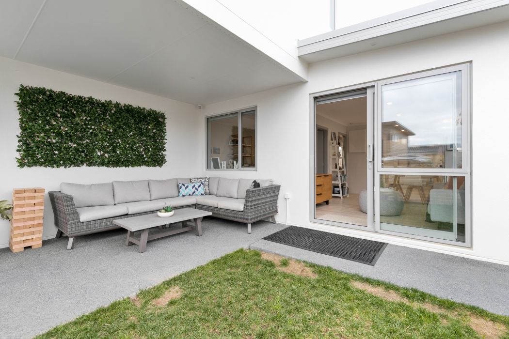 2/2 Mahana Place, Raglan, Raglan - Carousel 1