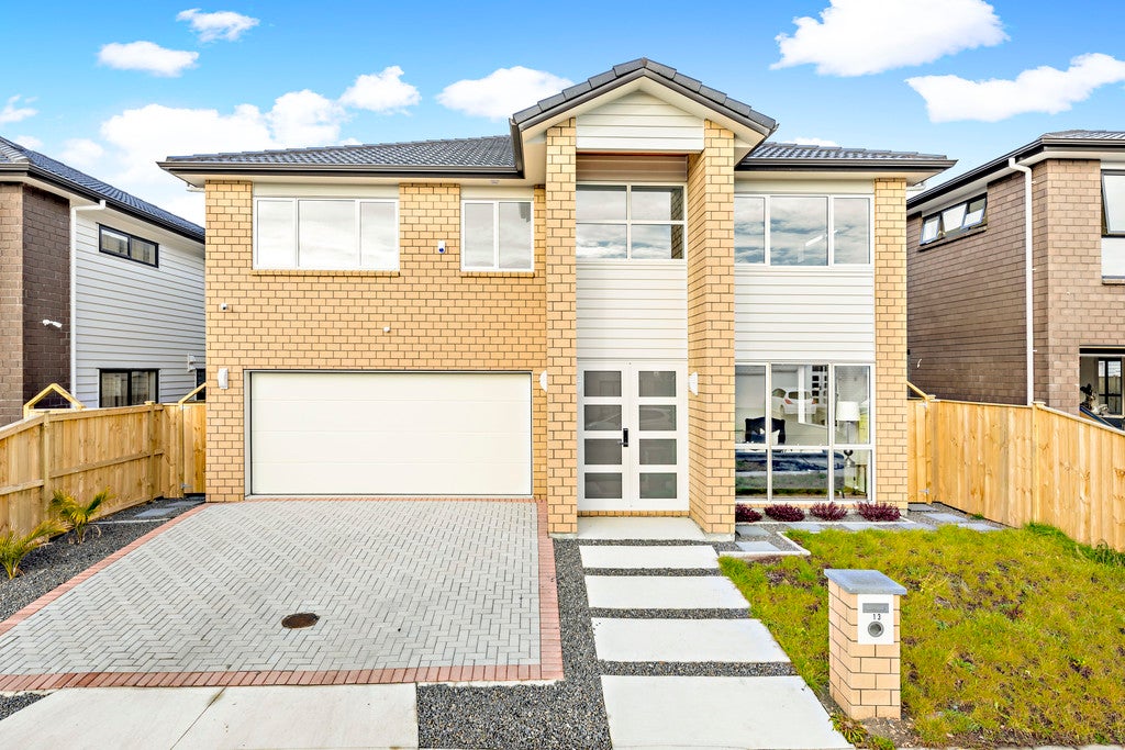 13 Eastfield Avenue, Flat Bush, Auckland - Carousel 2