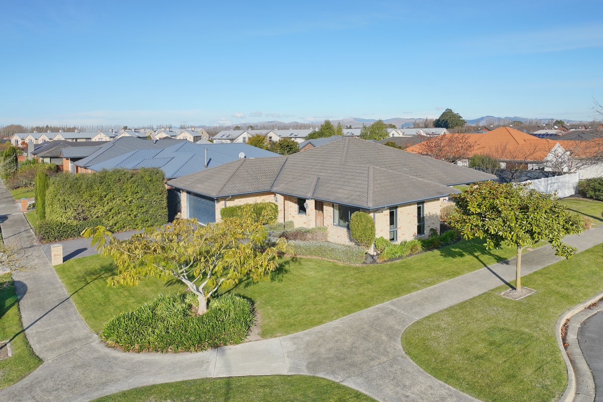 21 Redfern Street, Northwood, Christchurch - Carousel 1