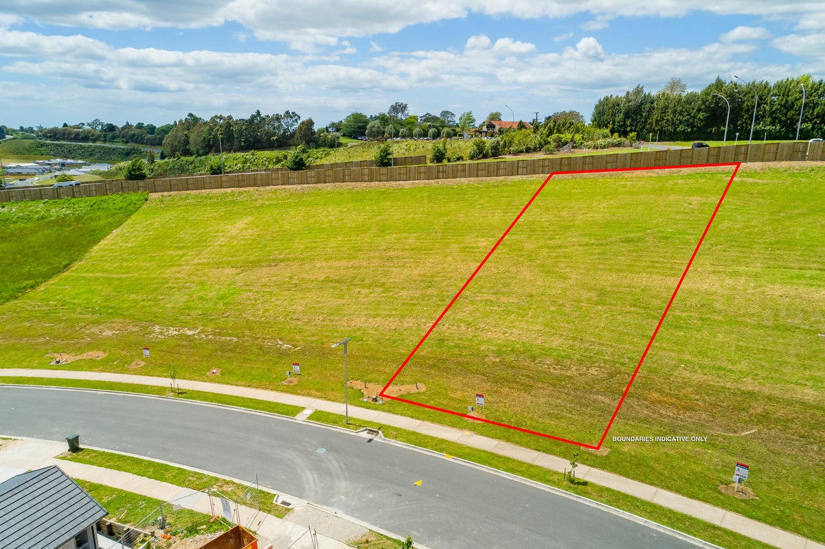 59 Whakaturou Crescent, Pyes Pa, Tauranga - Carousel 1