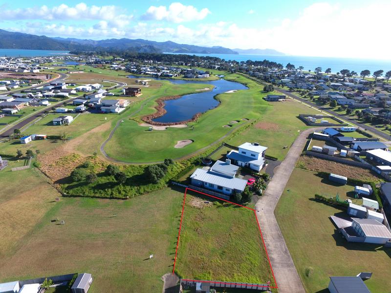 335 Harbour Drive East, Matarangi, Whitianga - Carousel 1