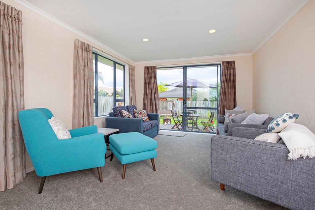 45 Fernbrook Close, Burswood, Auckland - Carousel 2