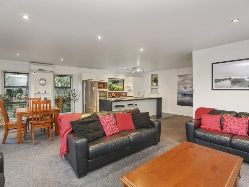 12E Junction Street, Welbourn, New Plymouth - Carousel 2