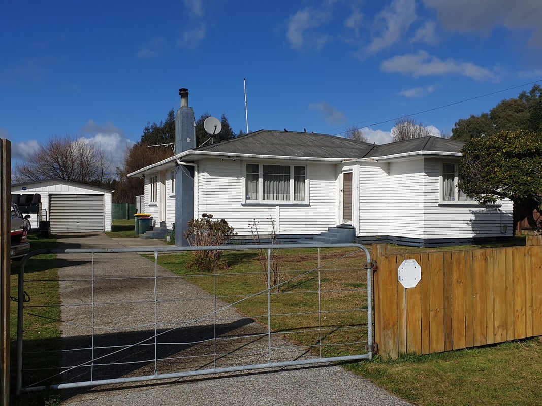 17 Kaka Street, Western Heights, Rotorua - Carousel 1