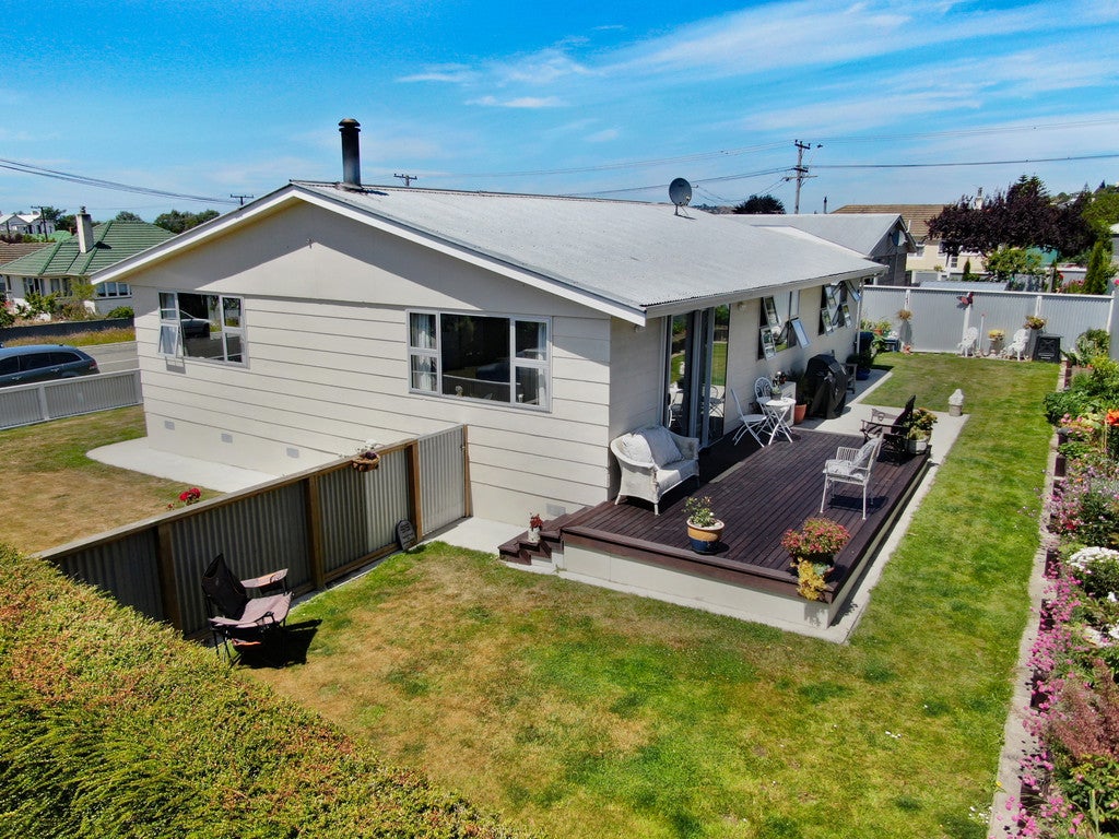 2B Robertson Street, Oamaru North, Oamaru - Carousel 1