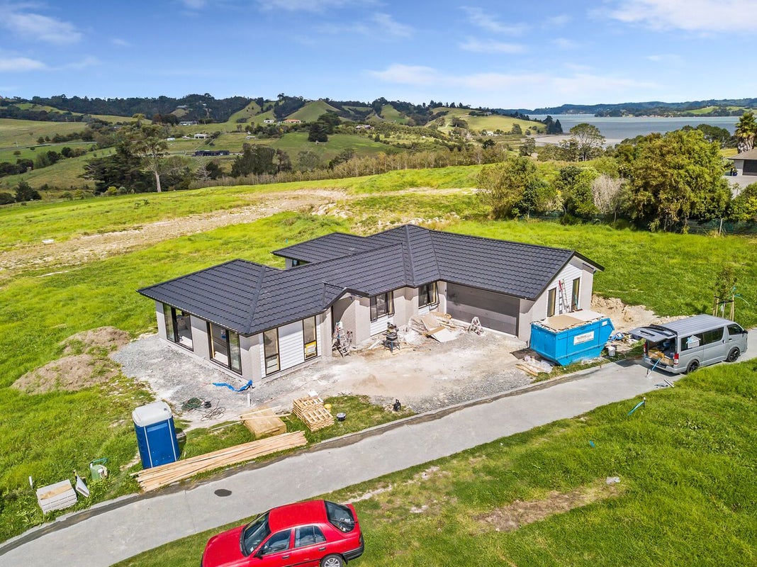3 Dawson Road, Snells Beach, Snells Beach - Carousel 1