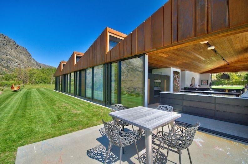59 Atley Road, Arthurs Point, Queenstown - Carousel 1
