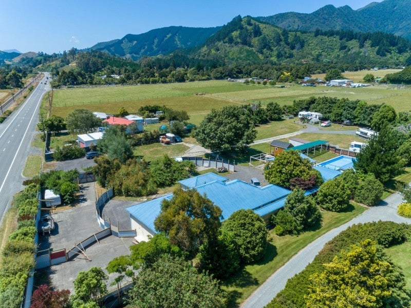 743 State Highway 1, Koromiko - Carousel 1
