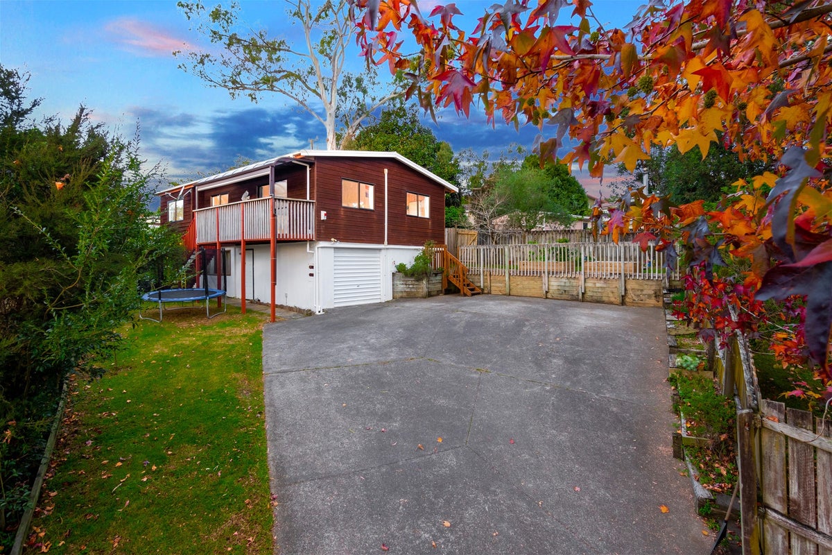 2/6A Inver Street, Glen Eden, Auckland - Carousel 19