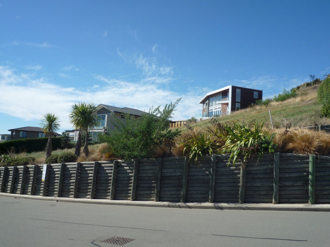 5 Swanton Drive, Huntsbury, Christchurch - Carousel 1