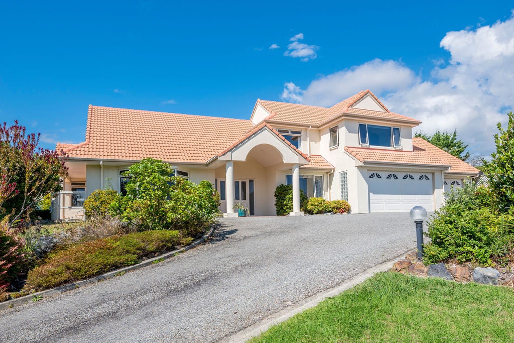 74 Greendale Drive, Otaihanga, Paraparaumu - Carousel 1