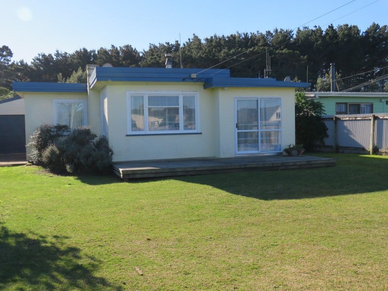 38 Koputara Road, Himatangi Beach, Foxton - Carousel 1